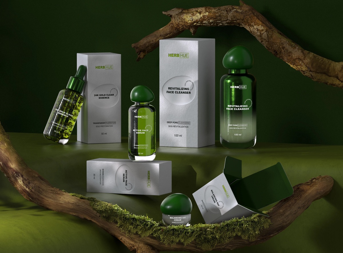 Cosmetic packaging design with nature elements