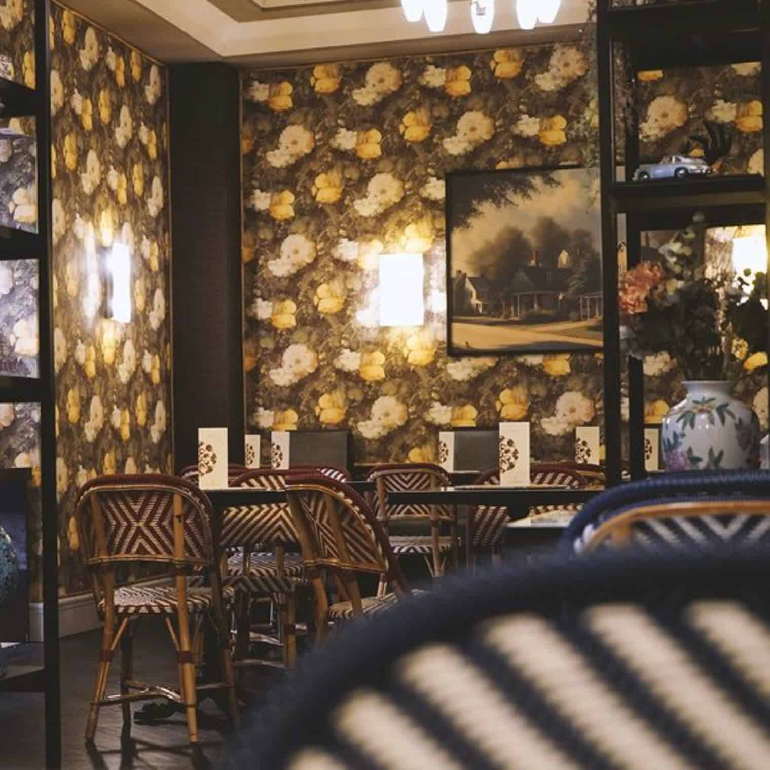 Le Colonnette restaurant interior