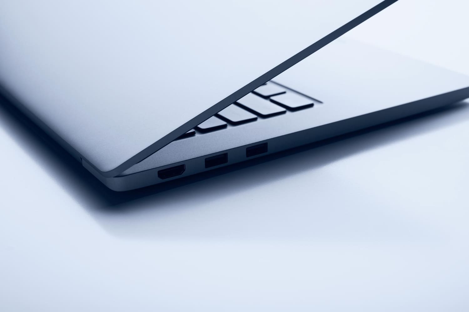 Minimalist web design trend cover