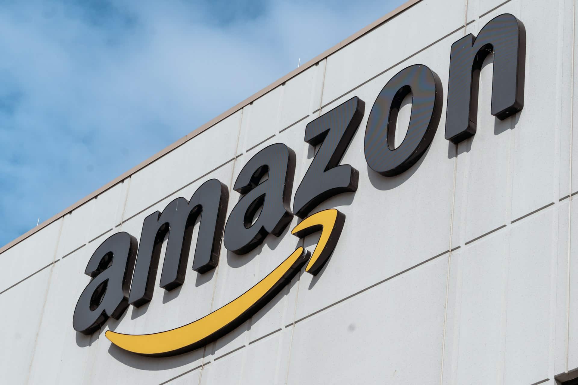 Amazon to cut 14,000 corporate jobs
