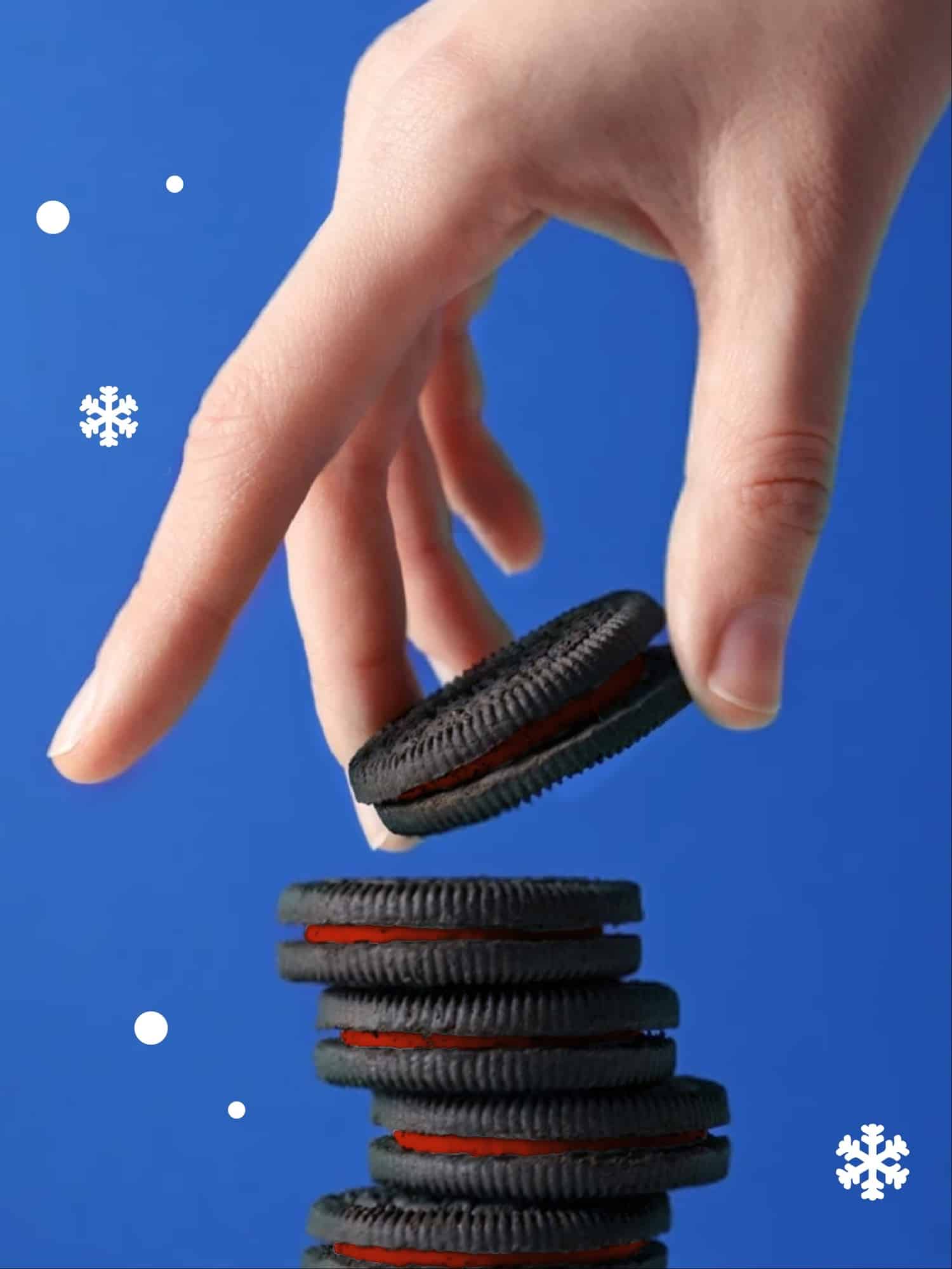 People taking Oreo cookie