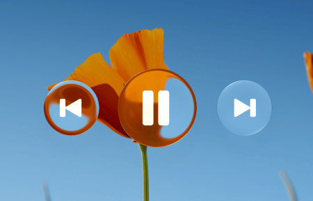 A Liquid Glass Apple